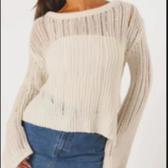 Le Lis Sweaters - Le Lis Knit Bell Sleeve Loose Fit Sweater